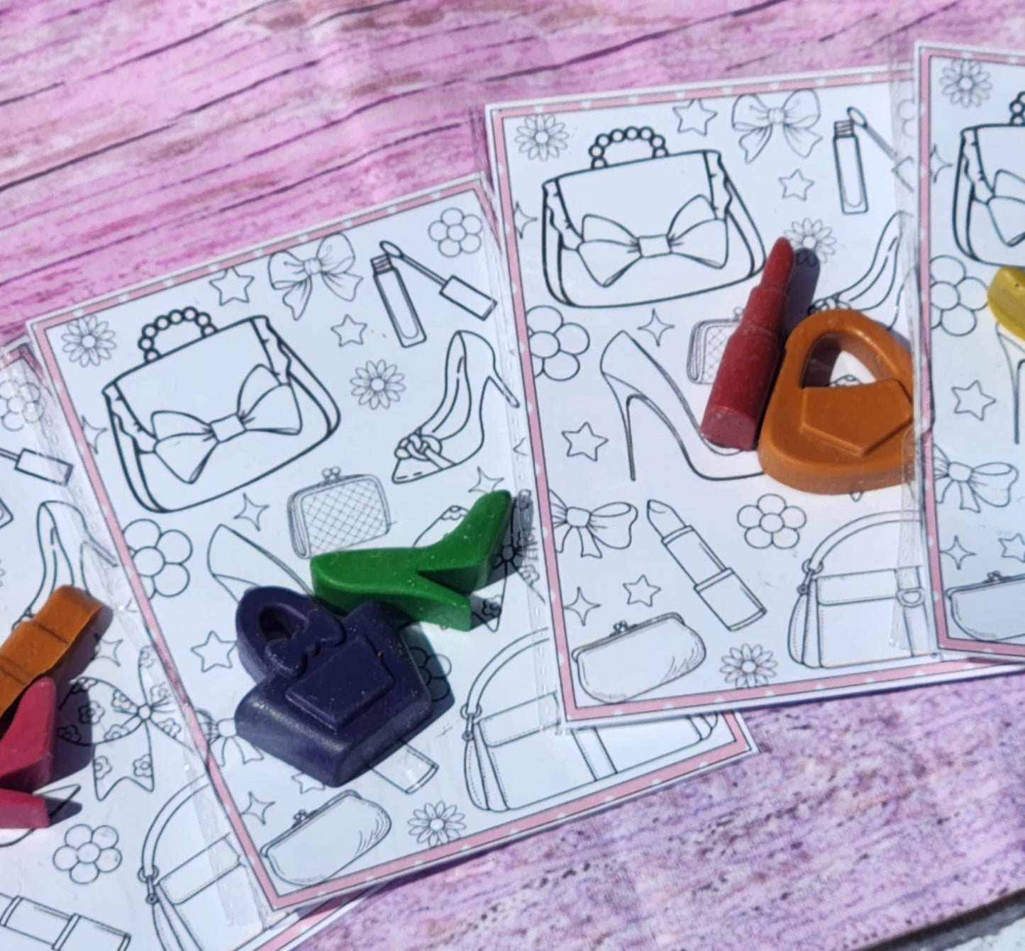 Fashion Crayon Party Favors: Girly Makeup Theme, Mini Coloring Kits