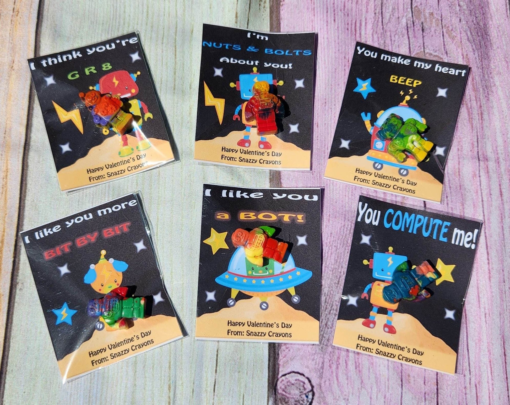 Robot Valentine’s Day Cards with Crayons – Personalized Kids Classroom Gift Handouts