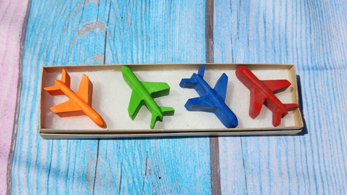 Airplane crayon Box Set , Party Favors, Crayon names, Birthday party gifts. Birthday favors