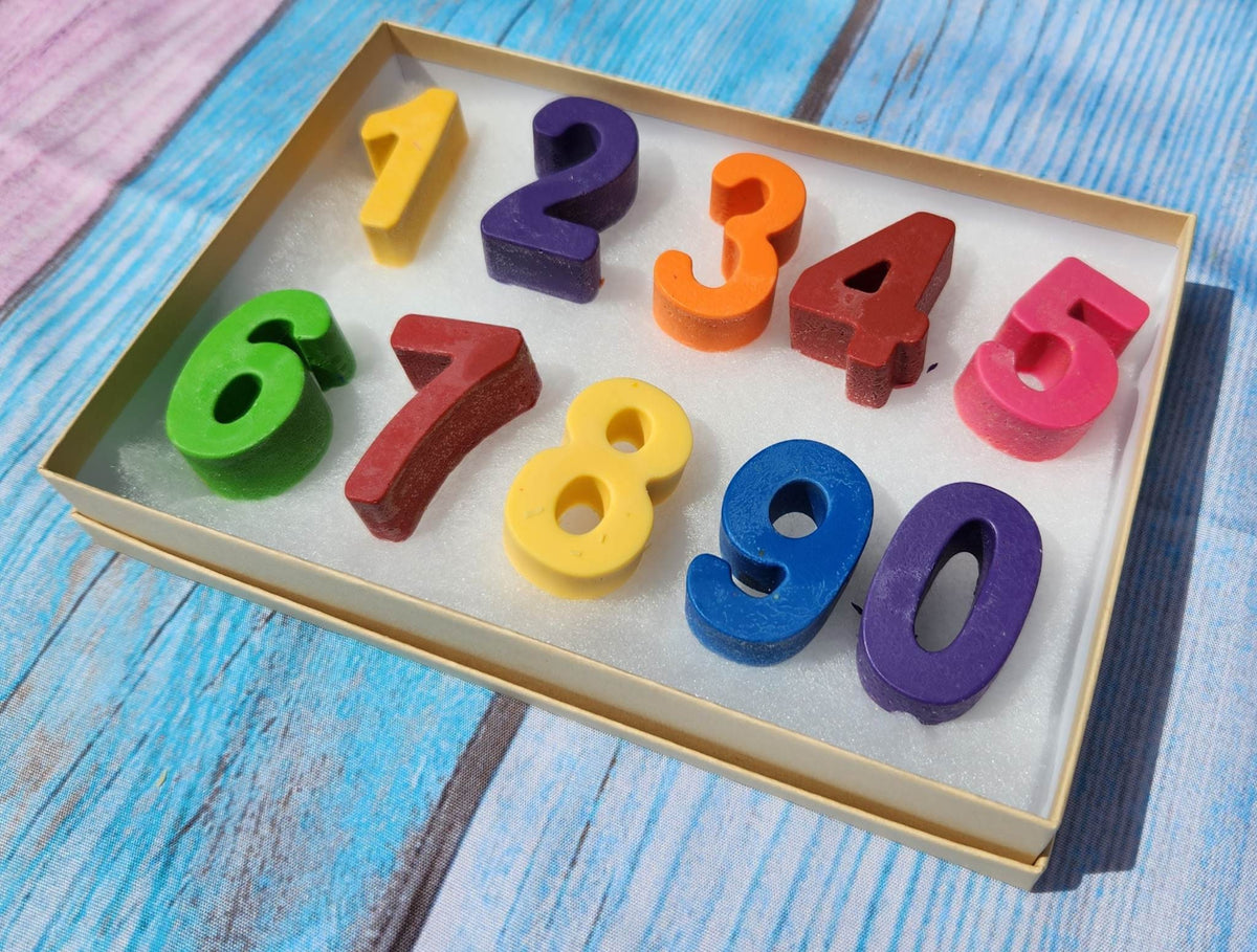 Crayon Numbers 0-9: Birthday Party Favors