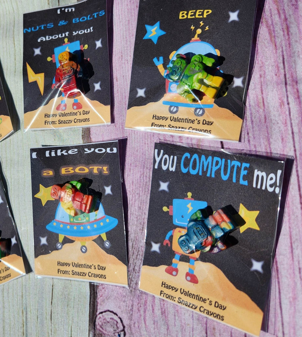Robot Valentine’s Day Cards with Crayons – Personalized Kids Classroom Gift Handouts