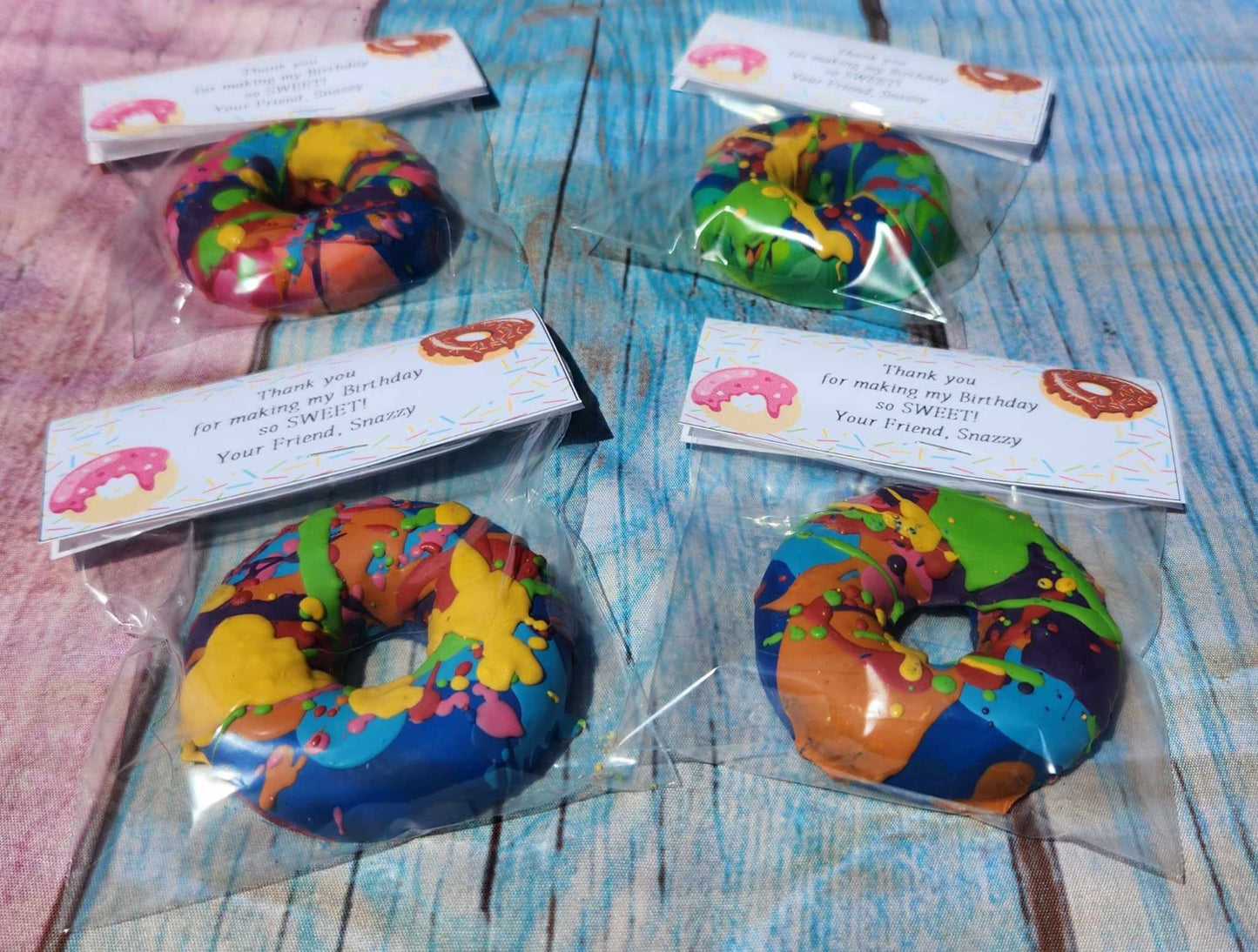 Donut Shop Crayons - Donut Party Favors l Doughnut Party Favors l Classroom Handouts l Thank you gifts l Doughnut Crayons l Kids Art