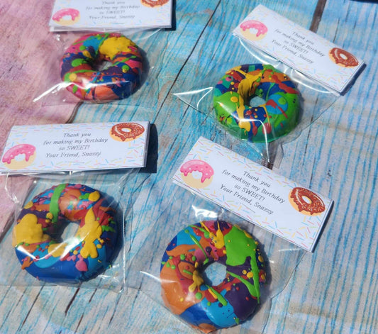 Donut Shop Crayons - Donut Party Favors l Doughnut Party Favors l Classroom Handouts l Thank you gifts l Doughnut Crayons l Kids Art