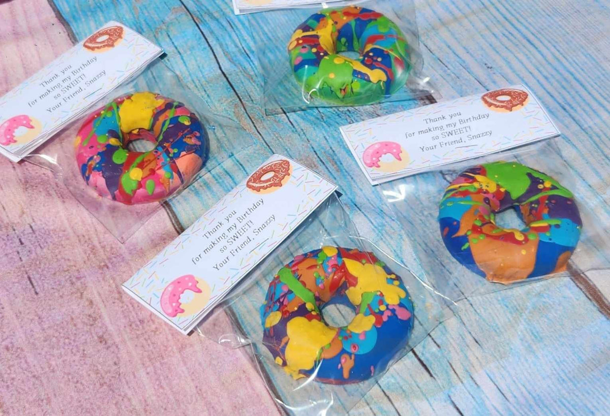 Donut Shop Crayons - Donut Party Favors l Doughnut Party Favors l Classroom Handouts l Thank you gifts l Doughnut Crayons l Kids Art