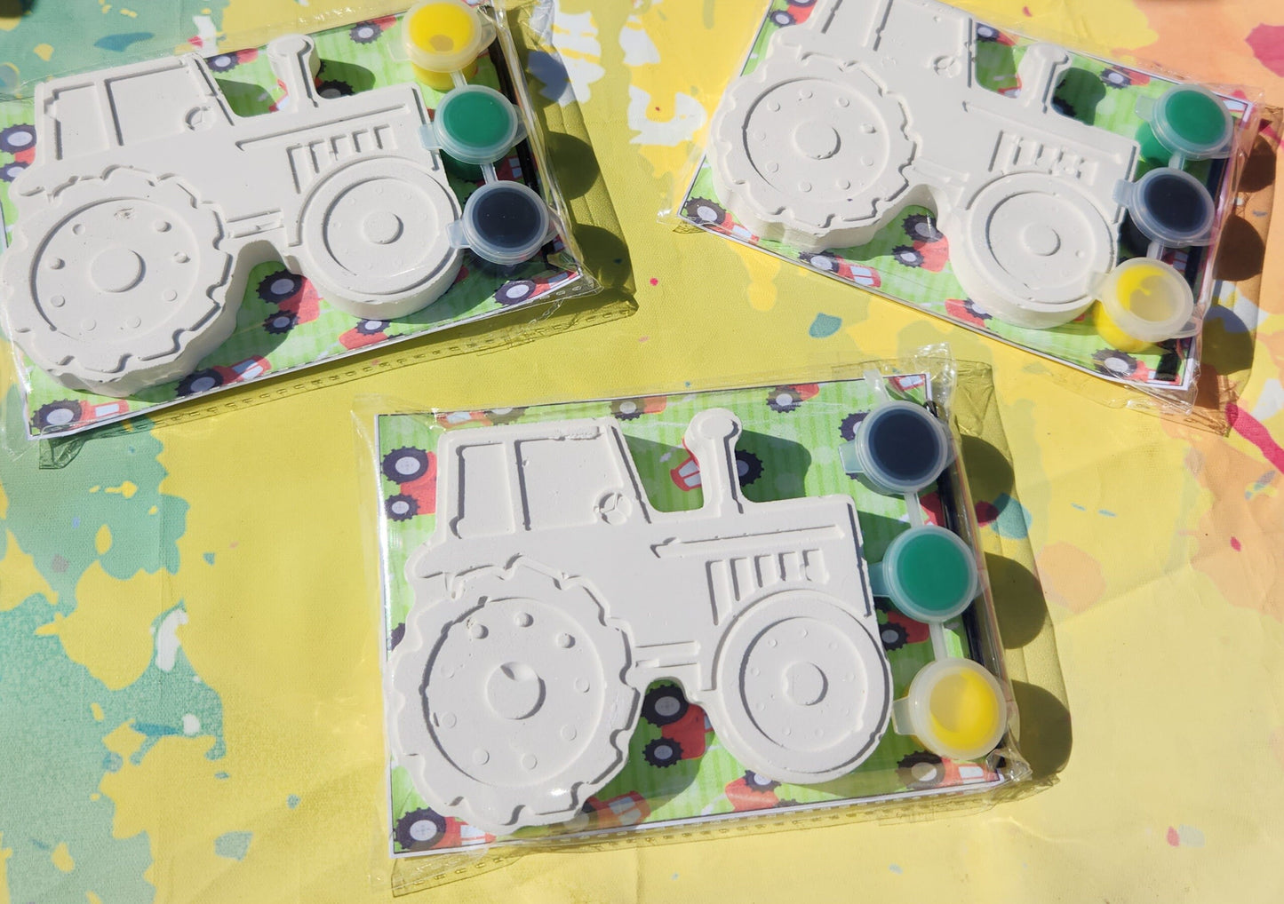 Farm, Tractor Themed Paint Favors , DIY crafts, tractor favors, farm themed birthday l Tractor Party Favor l Plaster Paint Kit l Kids Craft
