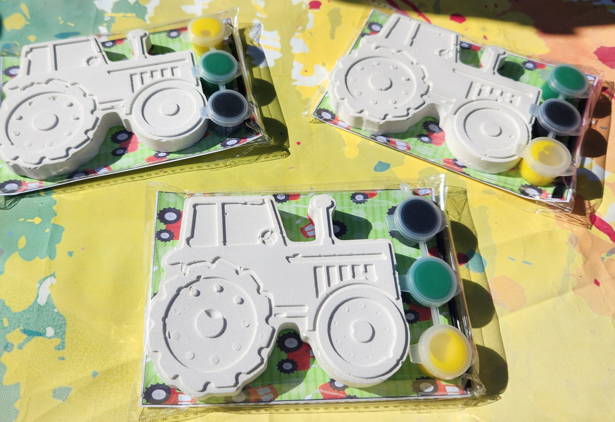 Farm, Tractor Themed Paint Favors , DIY crafts, tractor favors, farm themed birthday l Tractor Party Favor l Plaster Paint Kit l Kids Craft