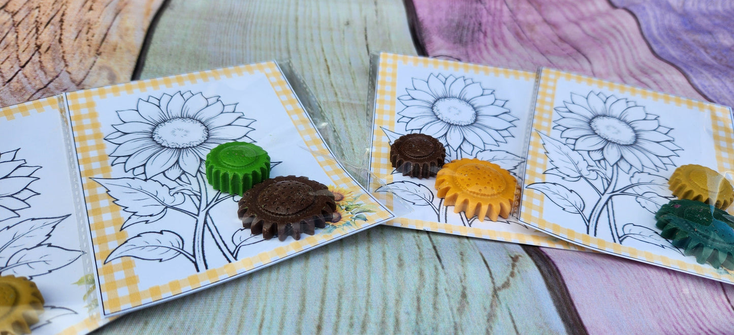 Sunflower Coloring Kits l Sunflower Crayons l Party Favors l Birthday Gifts l Thank you Favors l Sunflower Favors