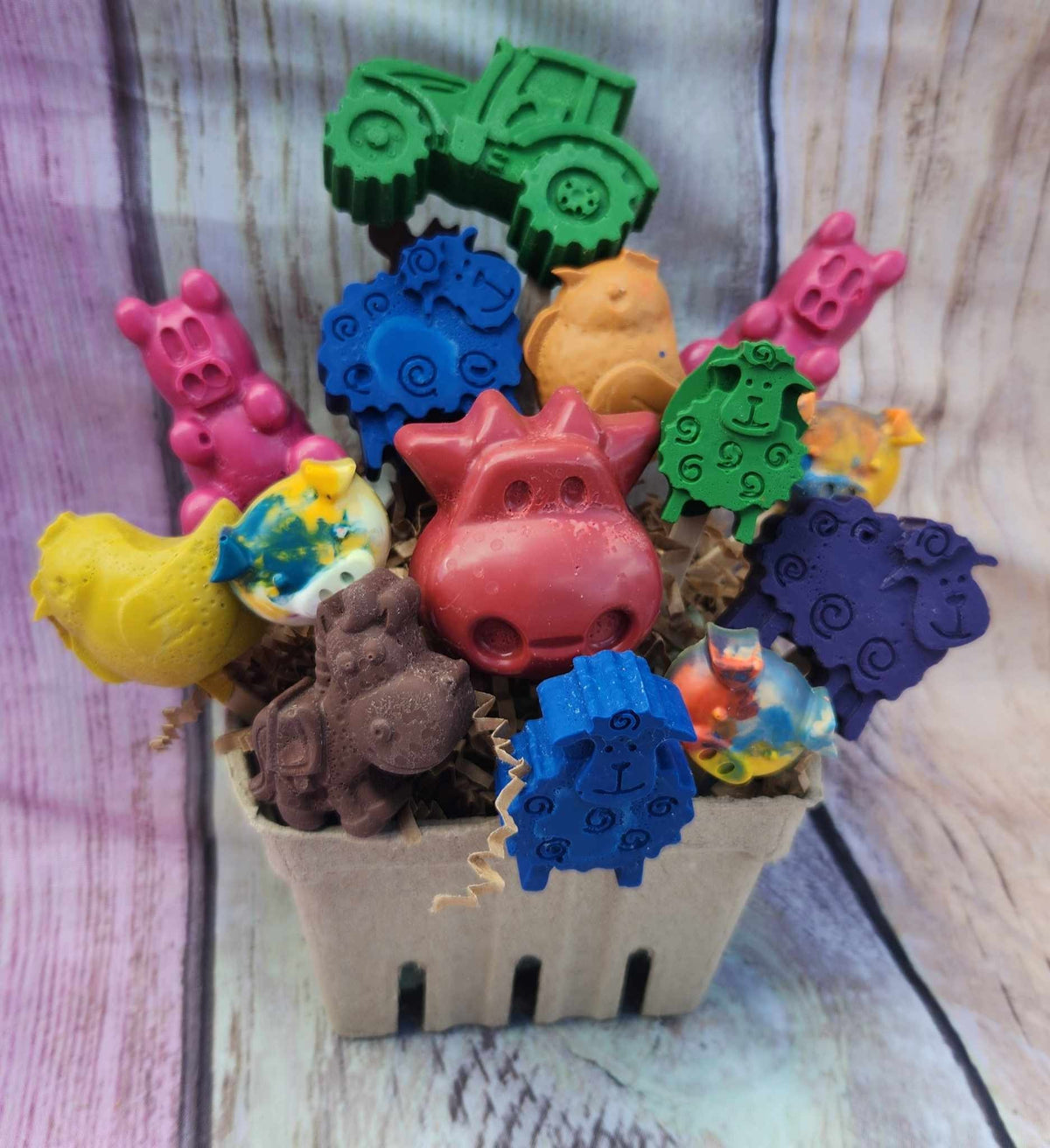 Farm Animal Crayons Gift Basket • Kids Birthday Favor Set • Barnyard Party Gift • Handmade Colorful Crayon Assortment