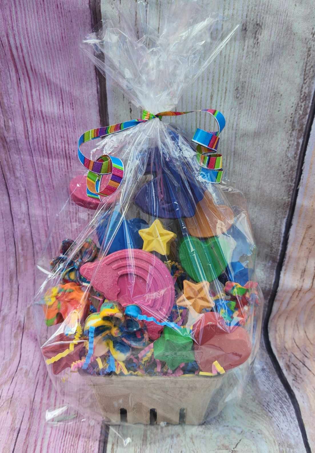 Unicorn Basket Filled of Crayons l Unicorn Birthday l Table Center Pieces l Kids Gift Basket l Child's Gift l Party Favors l Gift Basket