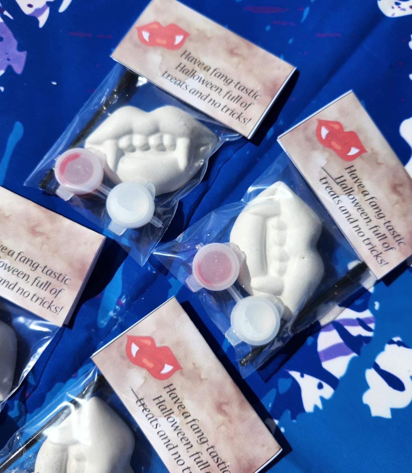 Vampire Plaster Paint Kit for Kids| Party Activity | Kids Craft | Party Bag Fillers | DIY Craft | School Handouts l DIY Paint Kits