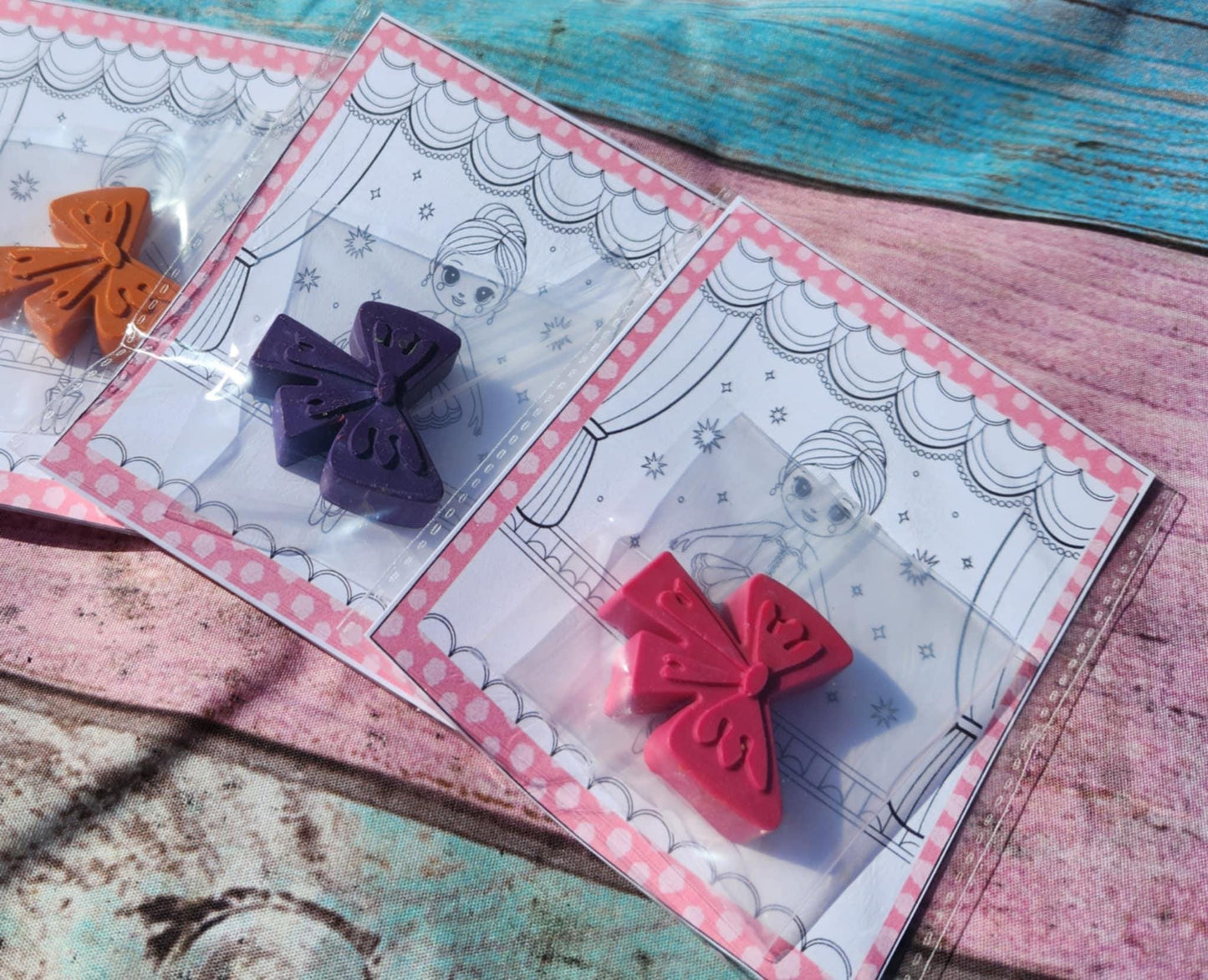 Ballerina Party Favors: Bow Crayons & Coloring Page