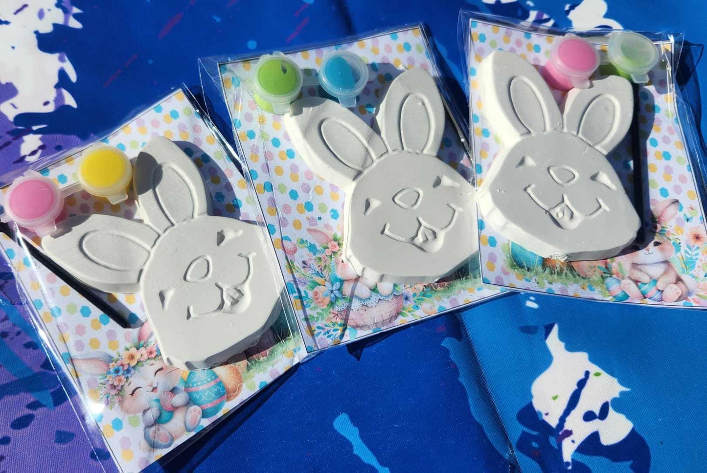 Easter Bunny Face Plaster Paint Kit: DIY Kids Activity
