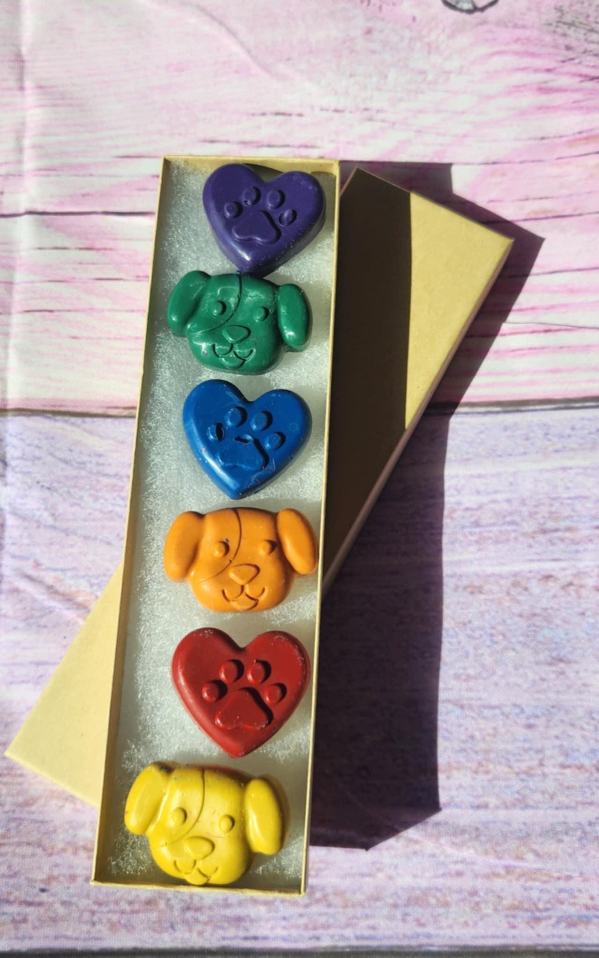 Dog Paw & Heart Crayons: Puppy Party Favors, Non-Toxic Crayons