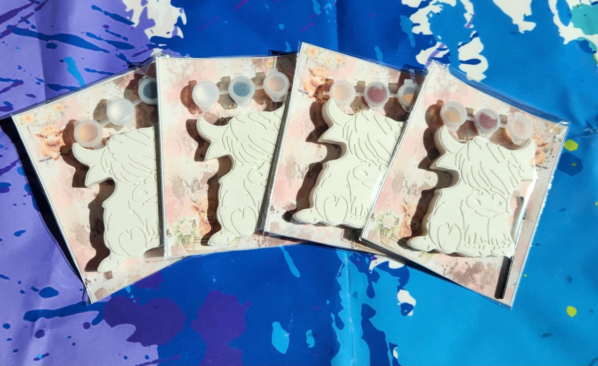 Highland Cow-Themed Plaster Paint Kits for Kids | DIY Paint Activity | Birthday Party Favors