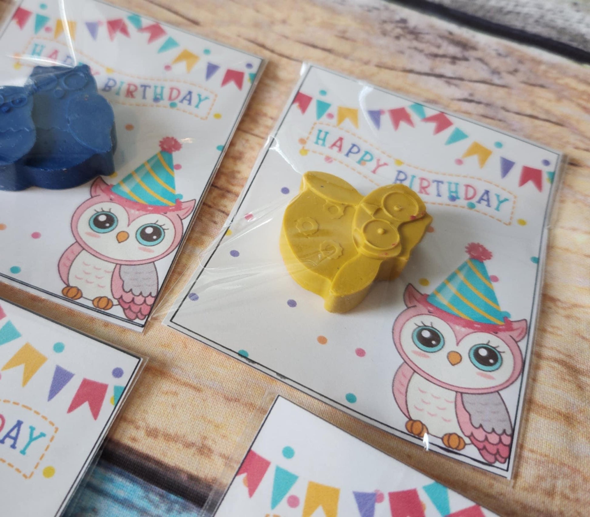 Owl Crayon Party Favors: Whimsical Coloring Fun for Kids' Celebrations - Owl Gifts - Owl Goodie Bags - Owl Party favors - Hoot Hoot