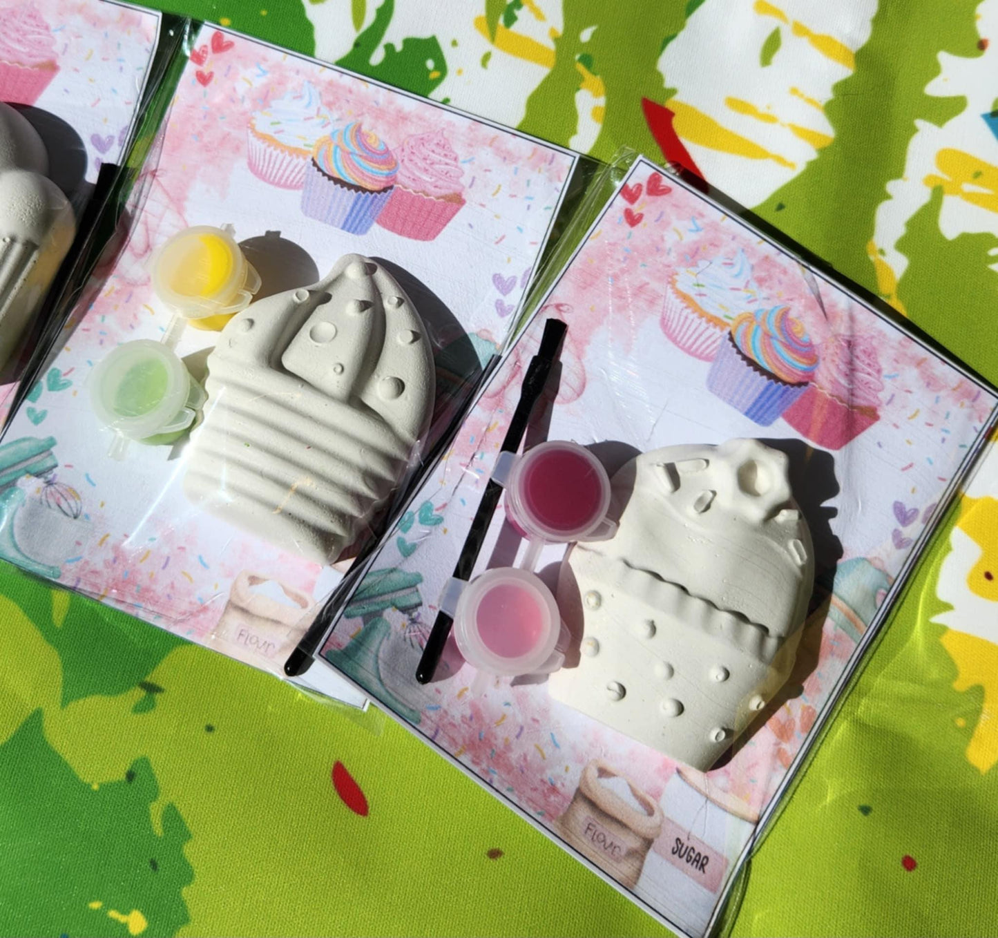 Kids Cupcake Plaster Paint Kits – DIY Party Favors | Cupcake Painting Kit | Birthday Craft Activity | Thank You Gift