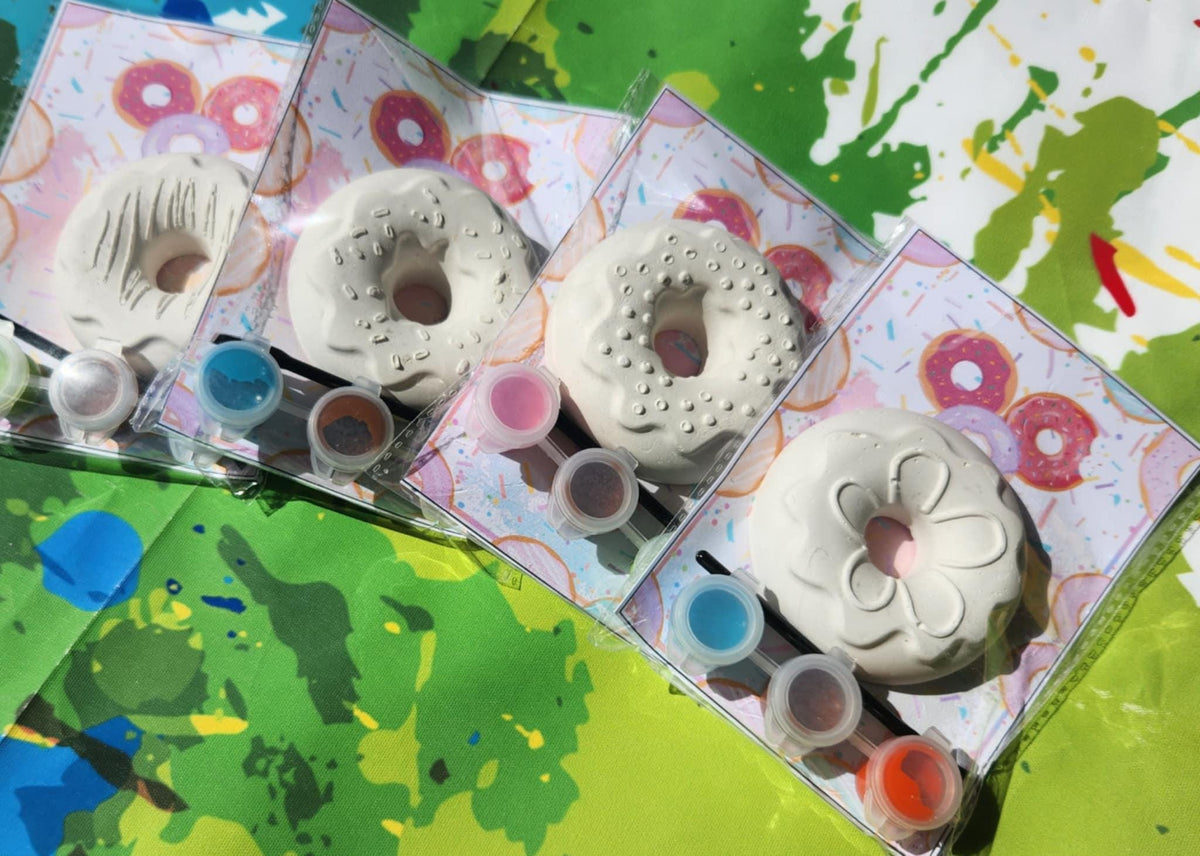 Doughnut Paint Your Own Kits – Kids Birthday Party Favors, DIY Plaster Painting Activity, Sweet Treat Art Gift