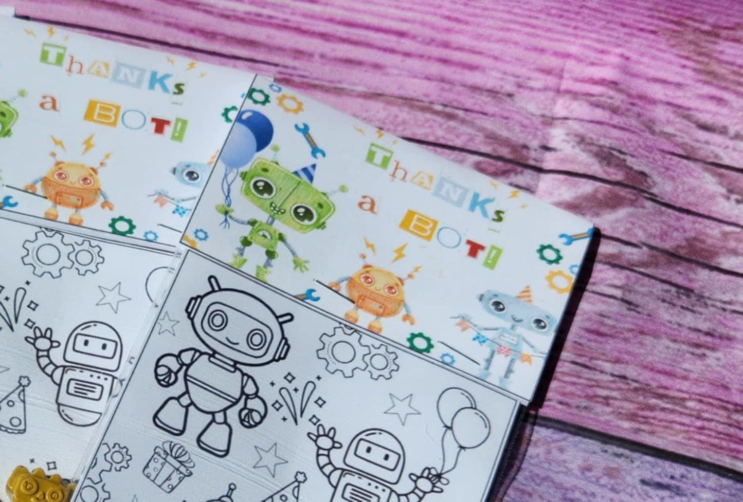 Robot Coloring Kit: Party Favors with Robot Crayon