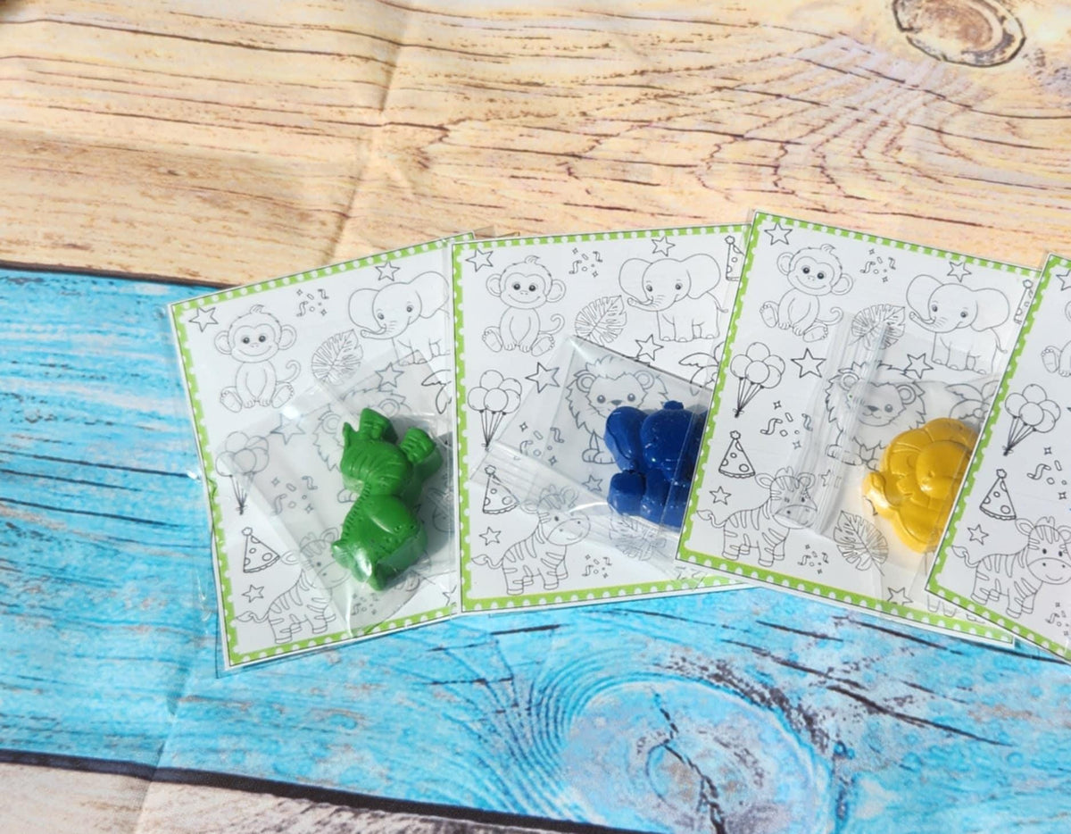 Jungle-Themed Coloring Kit – Fun Animal Coloring Pages & Shaped Crayons | Safari Party Favors | Kids Activity