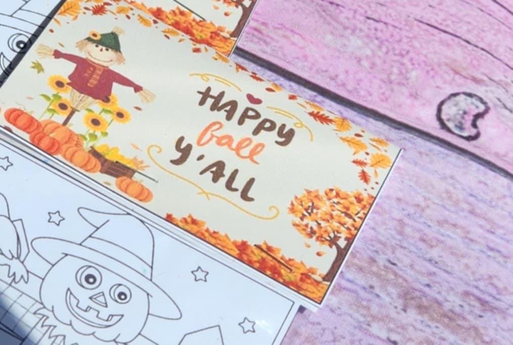 Happy Fall Coloring Kits | Leaf Crayons | Thanksgiving Party Favors | Fall Kids Activity | Non-Toxic Crayons | Classroom Gifts