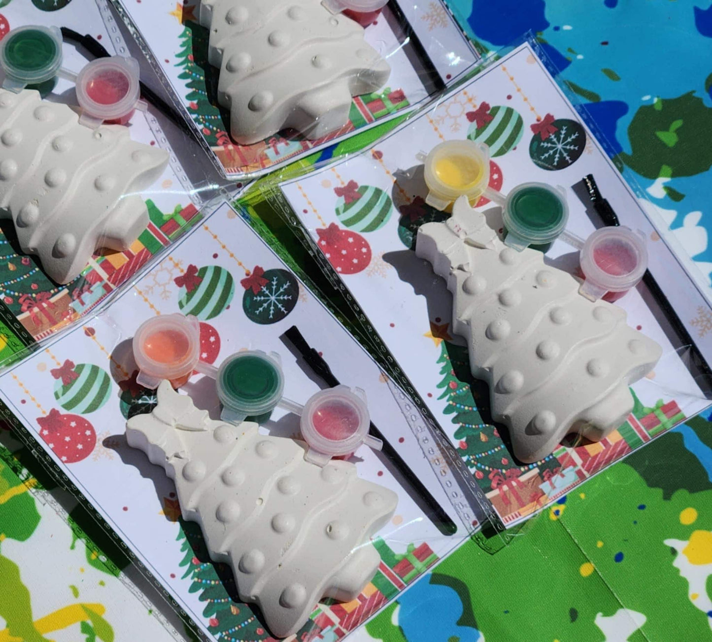 Christmas Tree Plaster Paint Kit – Fun DIY Holiday Craft for Kids! Art Activity |Stocking Fillers | DIY Paint Kit l Christmas Party Favors