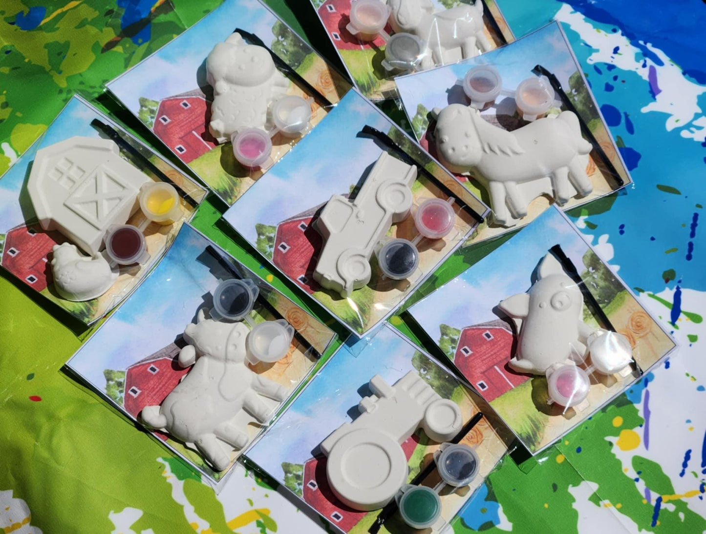 Farm Animal Plaster Paint Kits | DIY Kids Craft | Birthday Party Favors | Farm Party Activity | School Handouts | Paint Your Own Kit