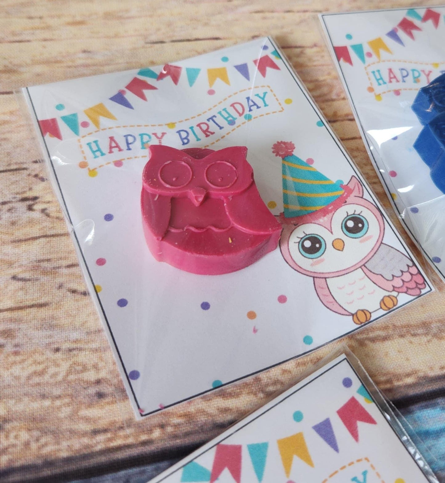 Owl Crayon Party Favors: Whimsical Coloring Fun for Kids' Celebrations - Owl Gifts - Owl Goodie Bags - Owl Party favors - Hoot Hoot