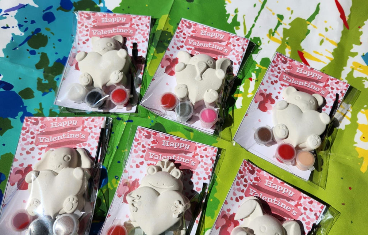 Valentines day Paint your own Kits , Party Favors, Crayons, Birthday party gifts - Valentines Day Party Favors - Classroom Gifts