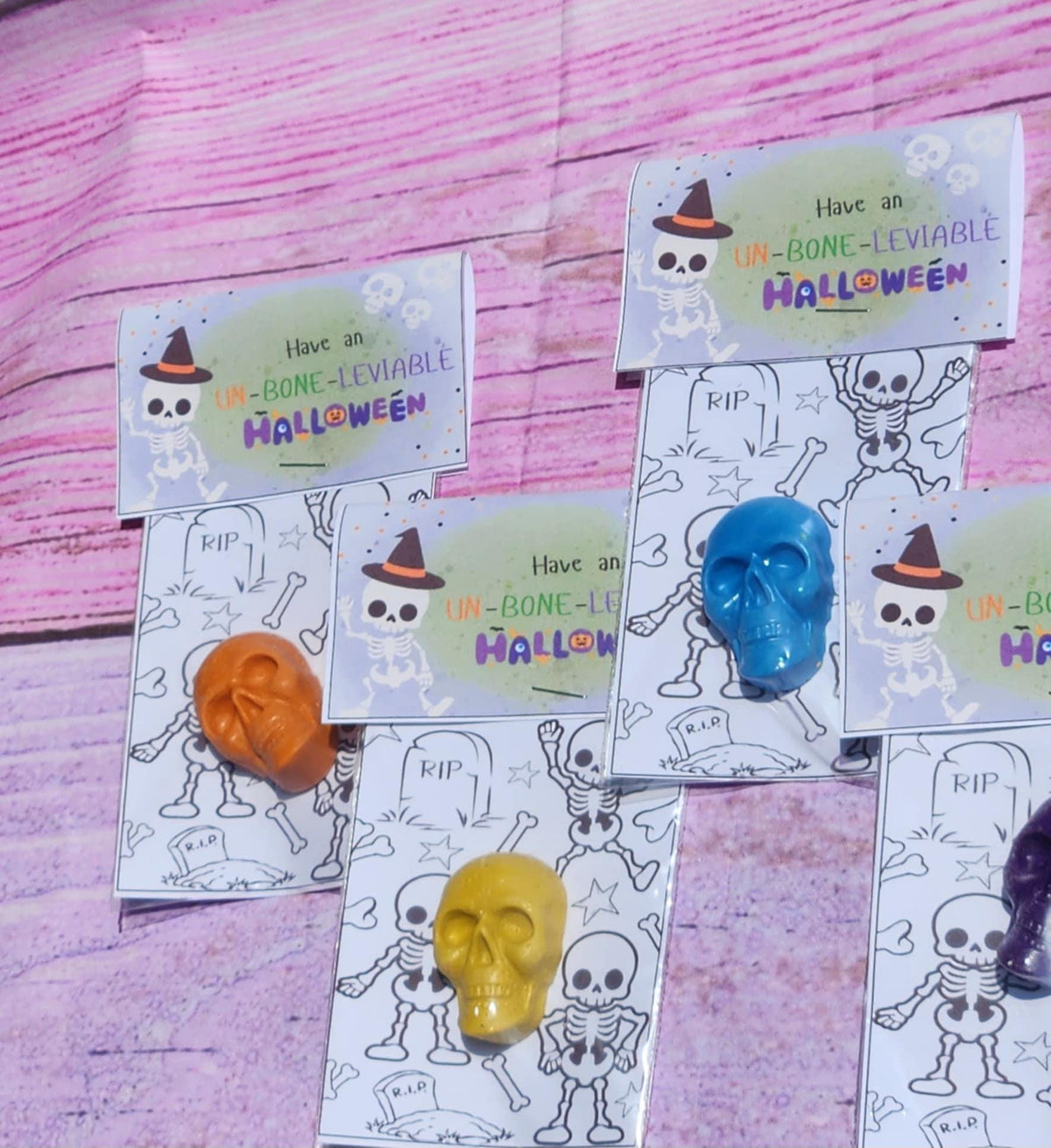 Halloween Skull Crayons: Non-Toxic Trick or Treat Party Favors