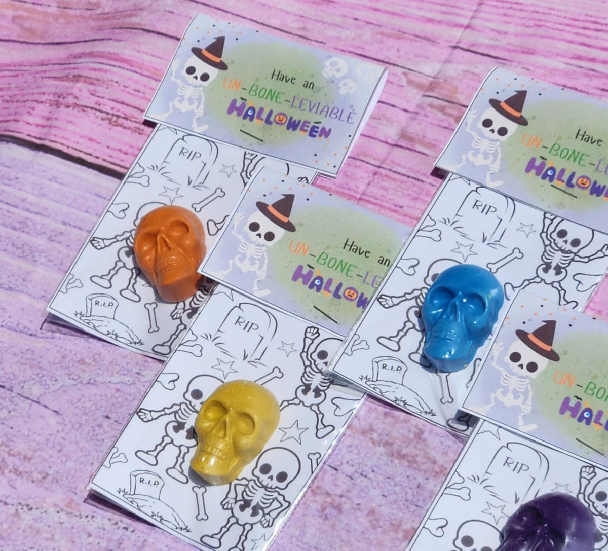 Halloween Skull Crayons: Non-Toxic Trick or Treat Party Favors