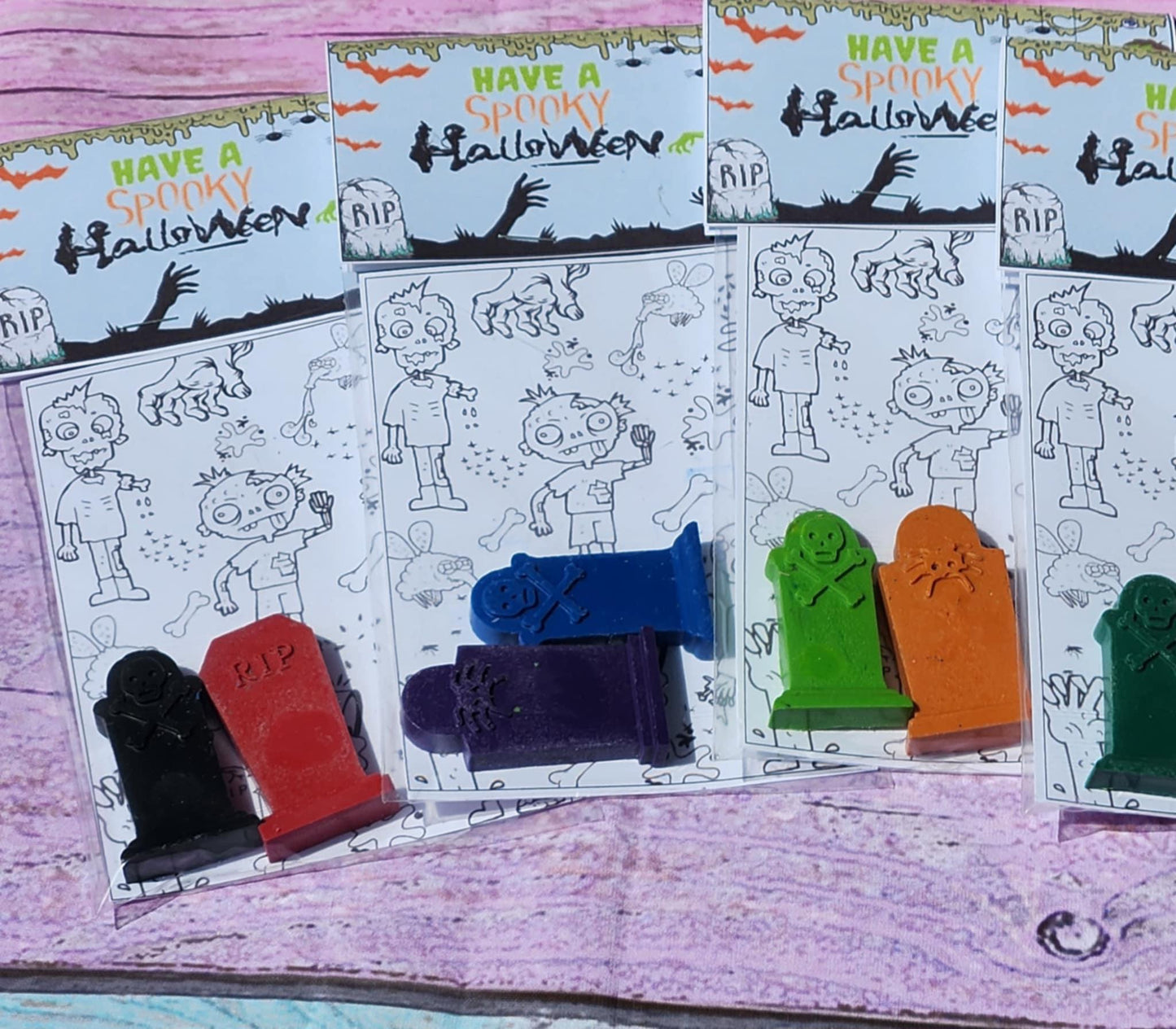Zombie Crayon Coloring Kit: Halloween Party Favors, Goody Bag Fillers