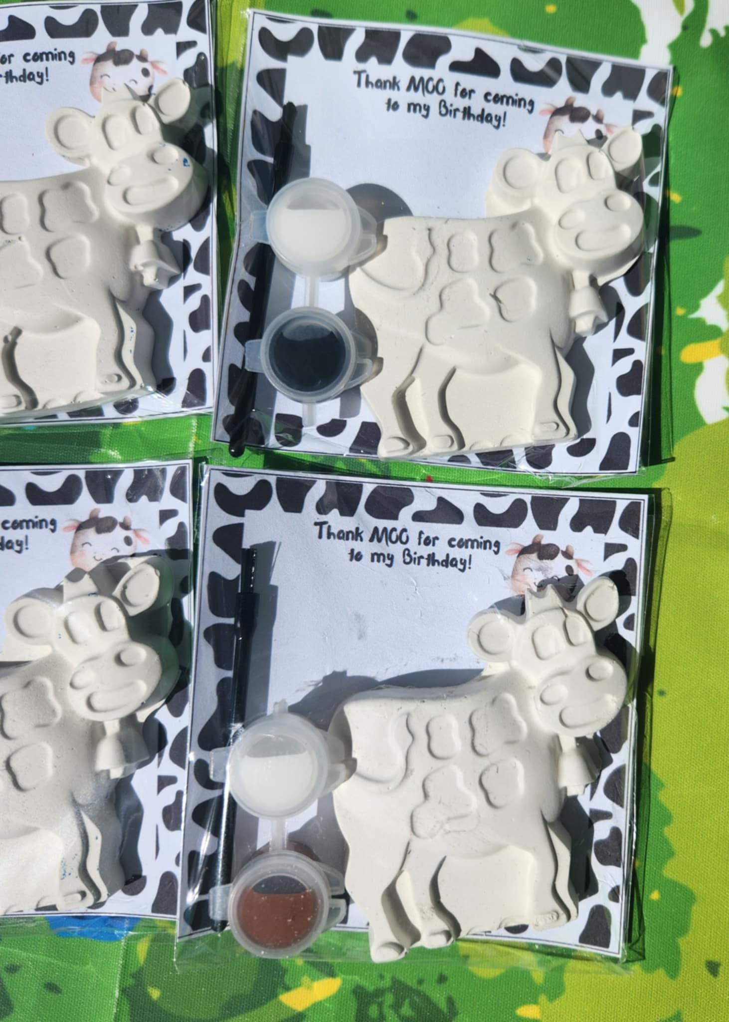 Cow Paint Kit Party Favor, Farm Birthday Craft, Barnyard Kids Activity Gift