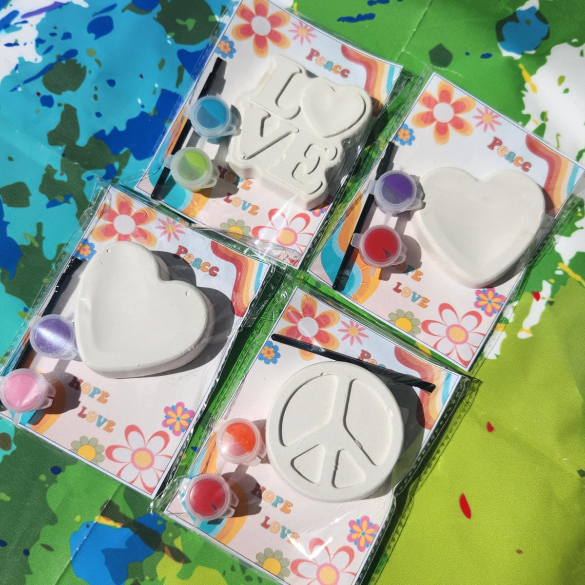 Hippie Themed Plaster Paint Kit Favors | DIY Kids Craft | Peace & Love Party | Groovy Birthday | Thank you Gifts - Favors