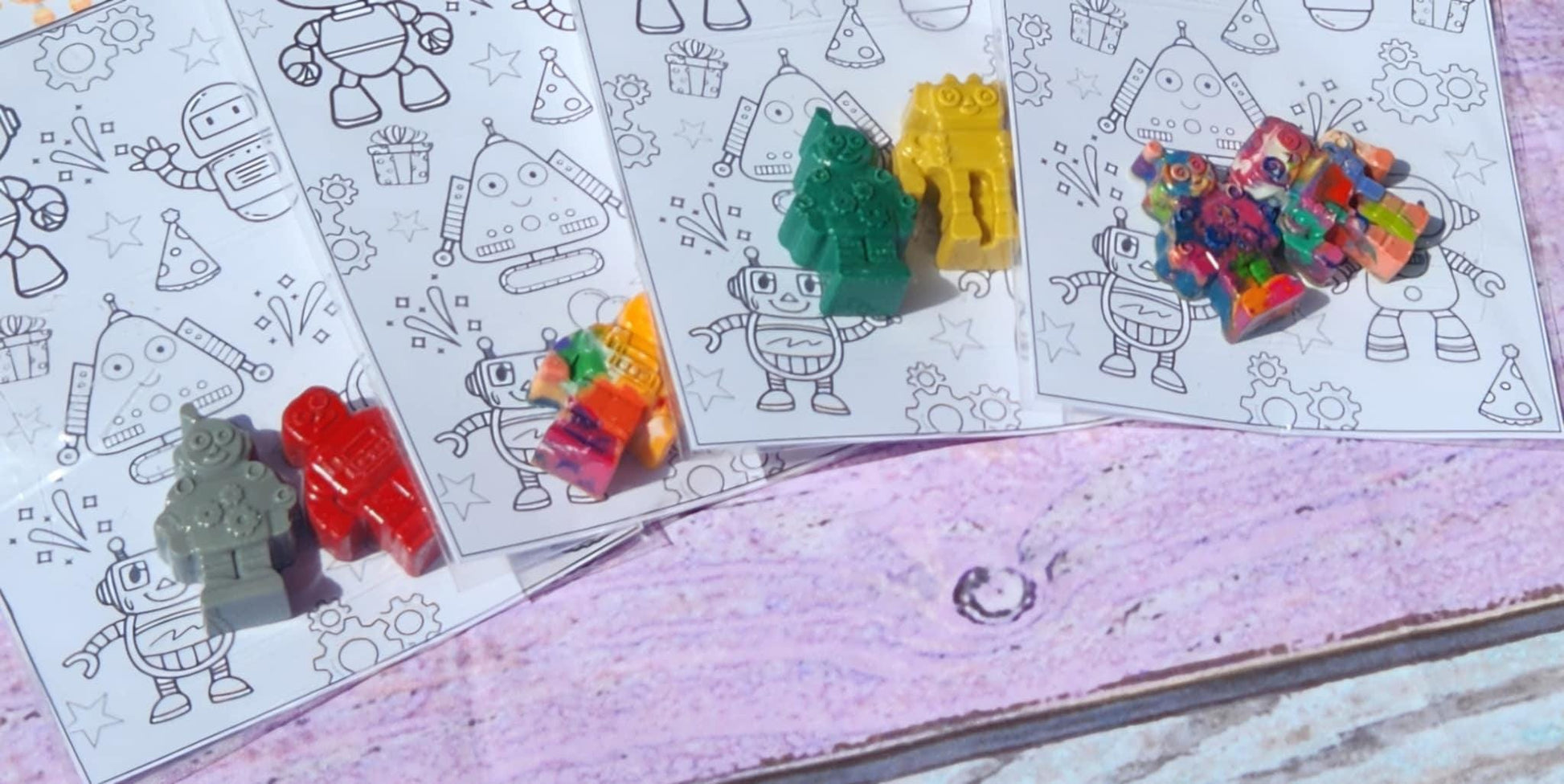 Robot Coloring Kit: Party Favors with Robot Crayon