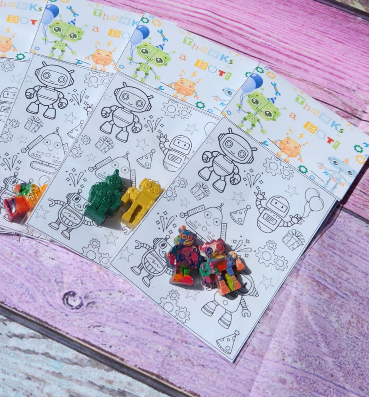 Robot Coloring Kit: Party Favors with Robot Crayon