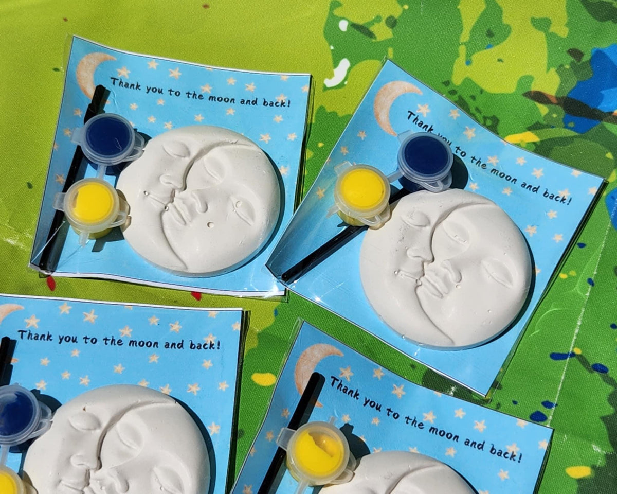Moon Paint Kit Party Favor – Kids Birthday Craft – DIY Moon Plaster Painting Kit – Non-Toxic Paints –Space Party Activity – Outer Space Gift