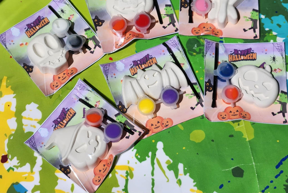 Halloween Paint Kits Plaster – DIY Halloween Craft for Kids – Party Favor – School Handout – Paint Kit – Halloween Activity Bag – Non-Toxic