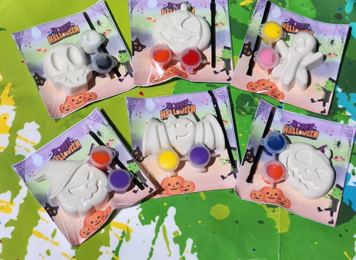Halloween Paint Kits Plaster – DIY Halloween Craft for Kids – Party Favor – School Handout – Paint Kit – Halloween Activity Bag – Non-Toxic