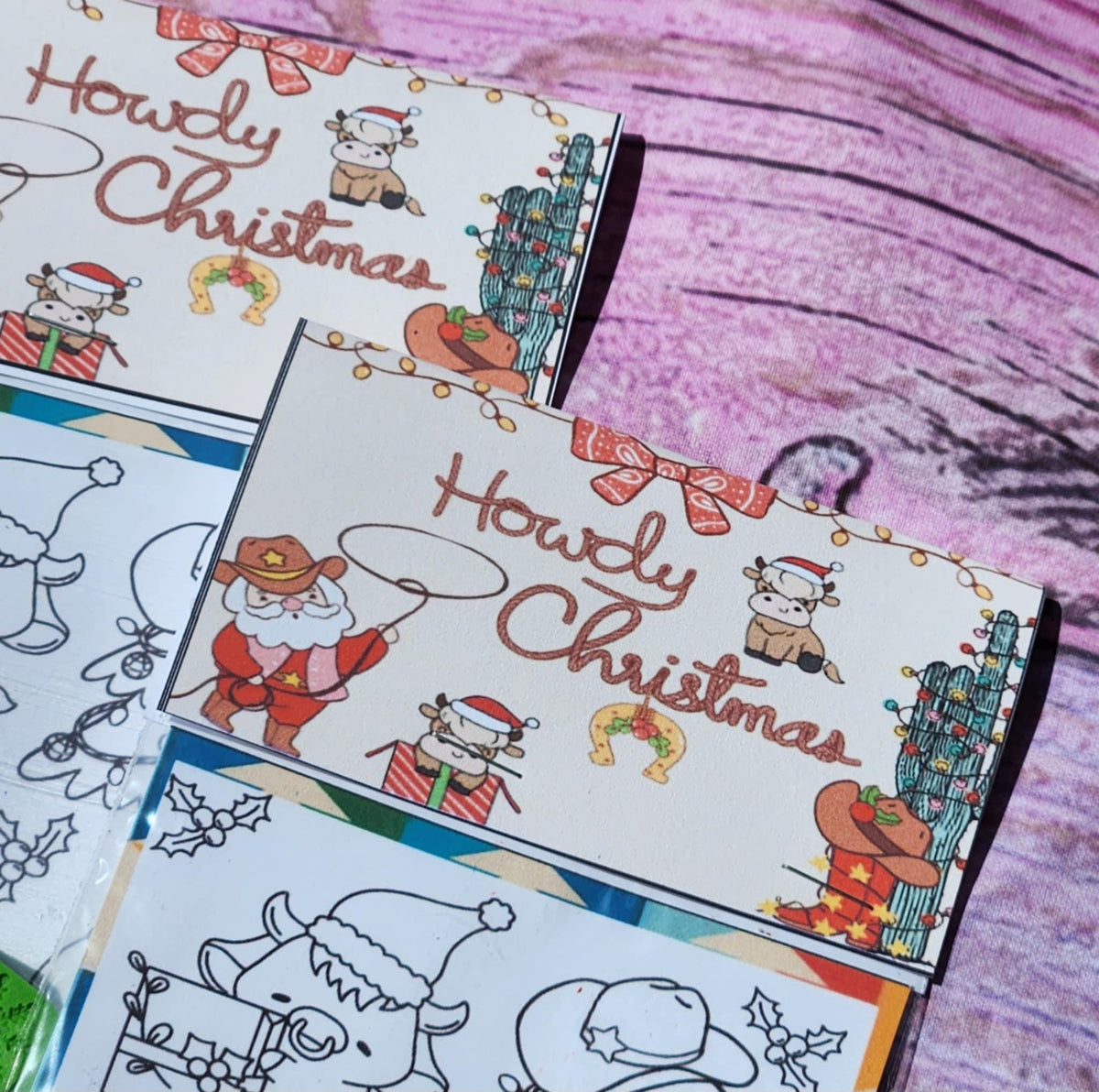 Farm - Country Christmas with Mitten Crayons – Holiday Coloring Kit | Christmas Party Favors | Stocking Stuffers | Holiday Activity Kits