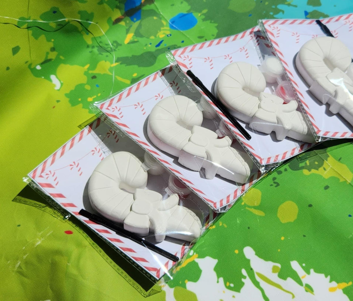Candy Cane Paint Kit – Fun Christmas DIY Activity for Kids! Christmas Party Favors | Candy Cane Gifts | Kids Activity | Stocking Stuffers