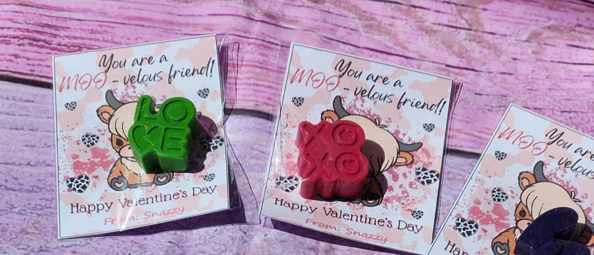 Highland Cow Valentine's Day Cards: Personalized Crayon Gifts