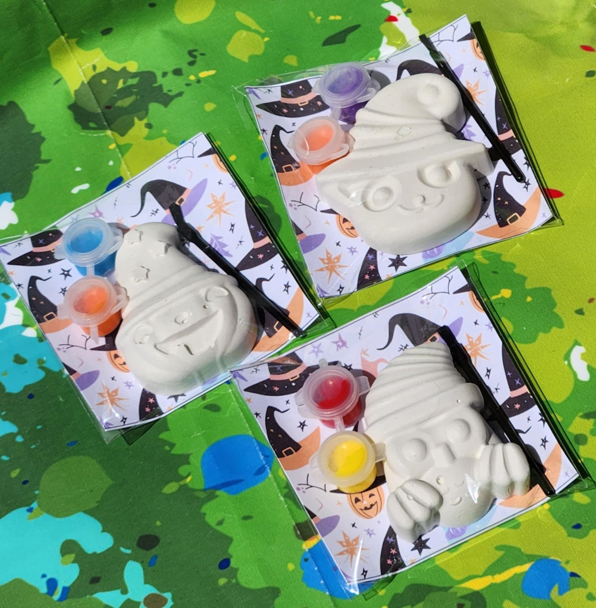 Halloween Paint Your Own Kits | DIY Kids Craft | Party Favors | Trick or Treat Gifts | Halloween Birthday Activity | Spooky Painting Set