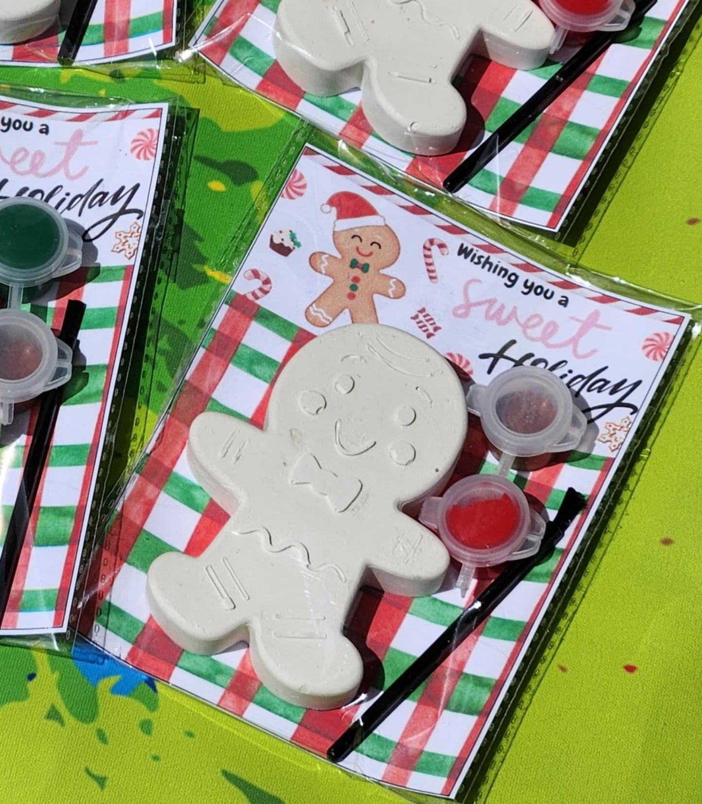 Gingerbread Man Paint Kit: DIY Holiday Craft, Christmas Party Favor