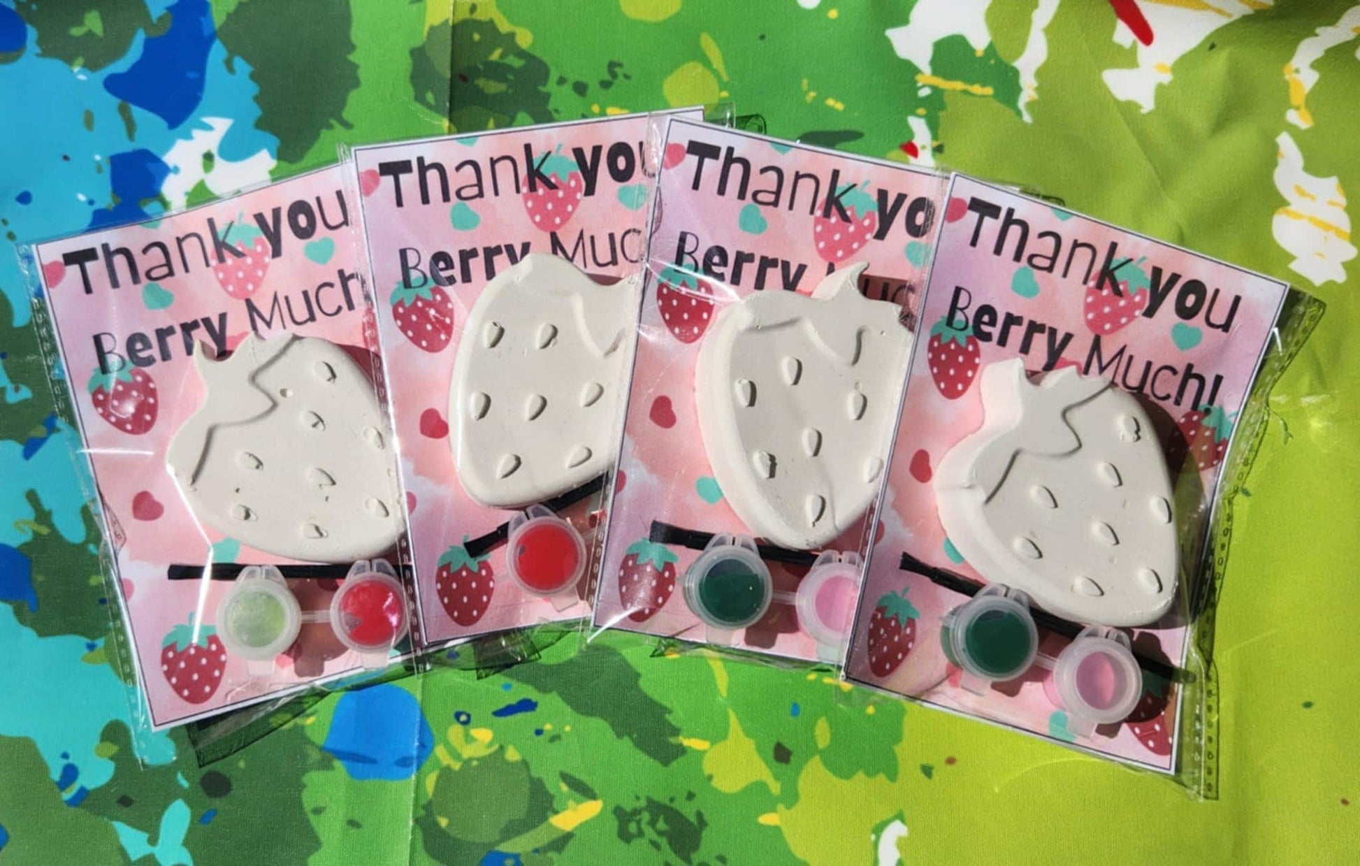 Strawberries Paint Kits for Kids' Party Activities and Favors Party Favor – Summer Craft - Birthday Gift – No Mess Fun – Paint Your Own