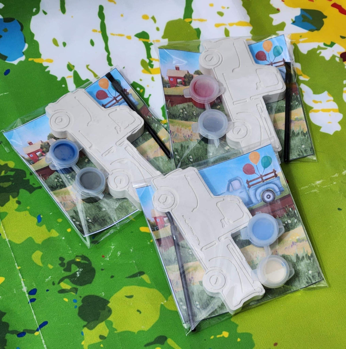 Old Fashioned Truck Plaster Paint Kit | Individual Party Favor | Kids Craft | DIY Art Project | Non-Toxic l Kids Birthday Favor