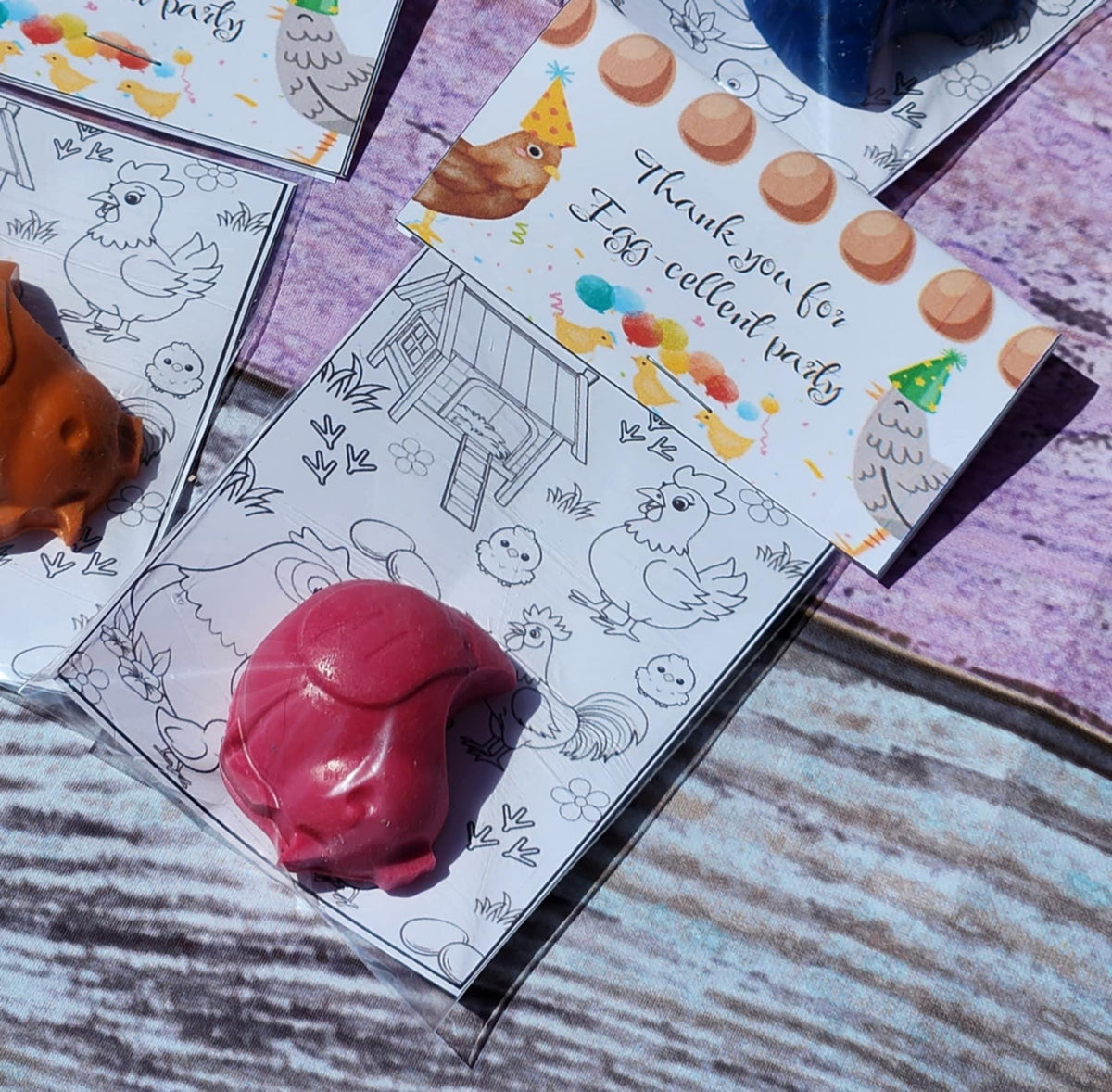 Chick & Chicken Crayon Coloring Kit | Farm Birthday Party Favors | Mini Crayon Gift for Kids | Chicken Party Favor | Classroom Handout