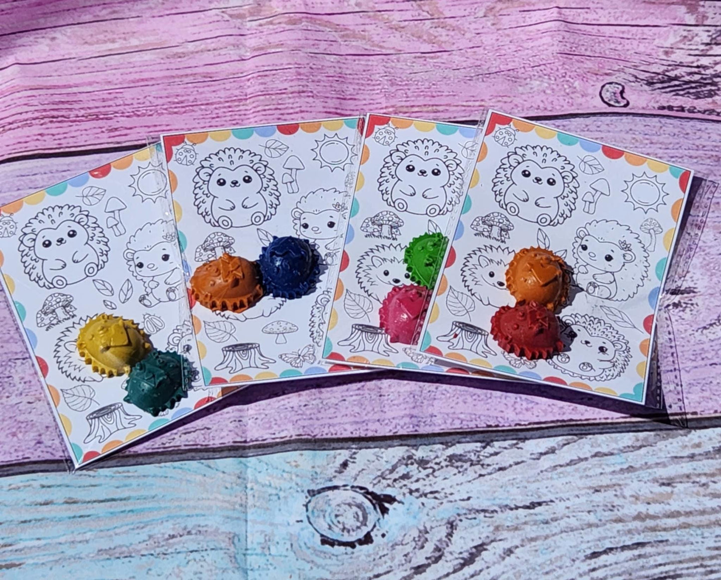 Hedgehog Crayon Party Favor Kit: Coloring Page, Non-Toxic Crayons