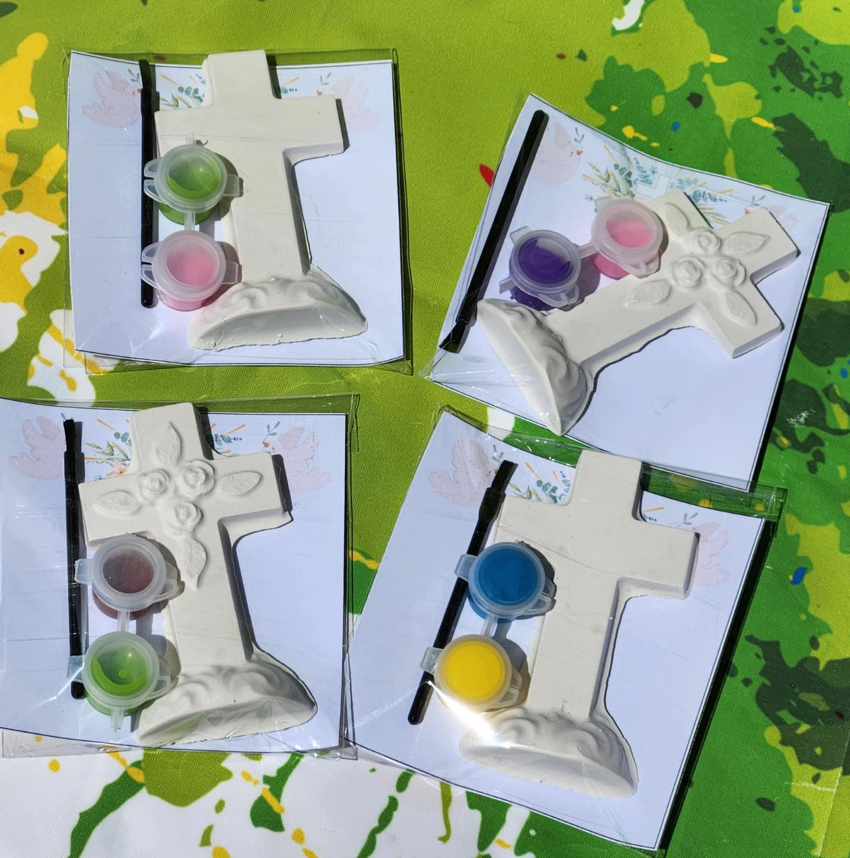Cross Paint Kit for Kids: Religious Party Favor, DIY Craft