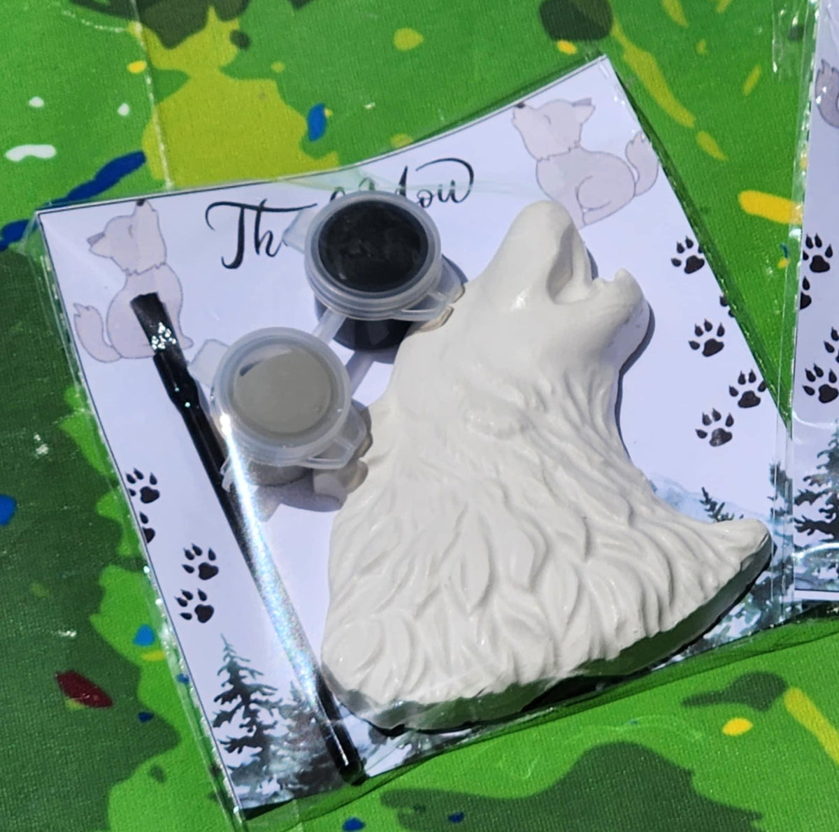 Wolf Paint Kits for Kids | DIY Art Activity | Wolf-Themed Birthday Party Favors | Non-Candy Goodie Bag Idea | Creative Kids Craft Kit