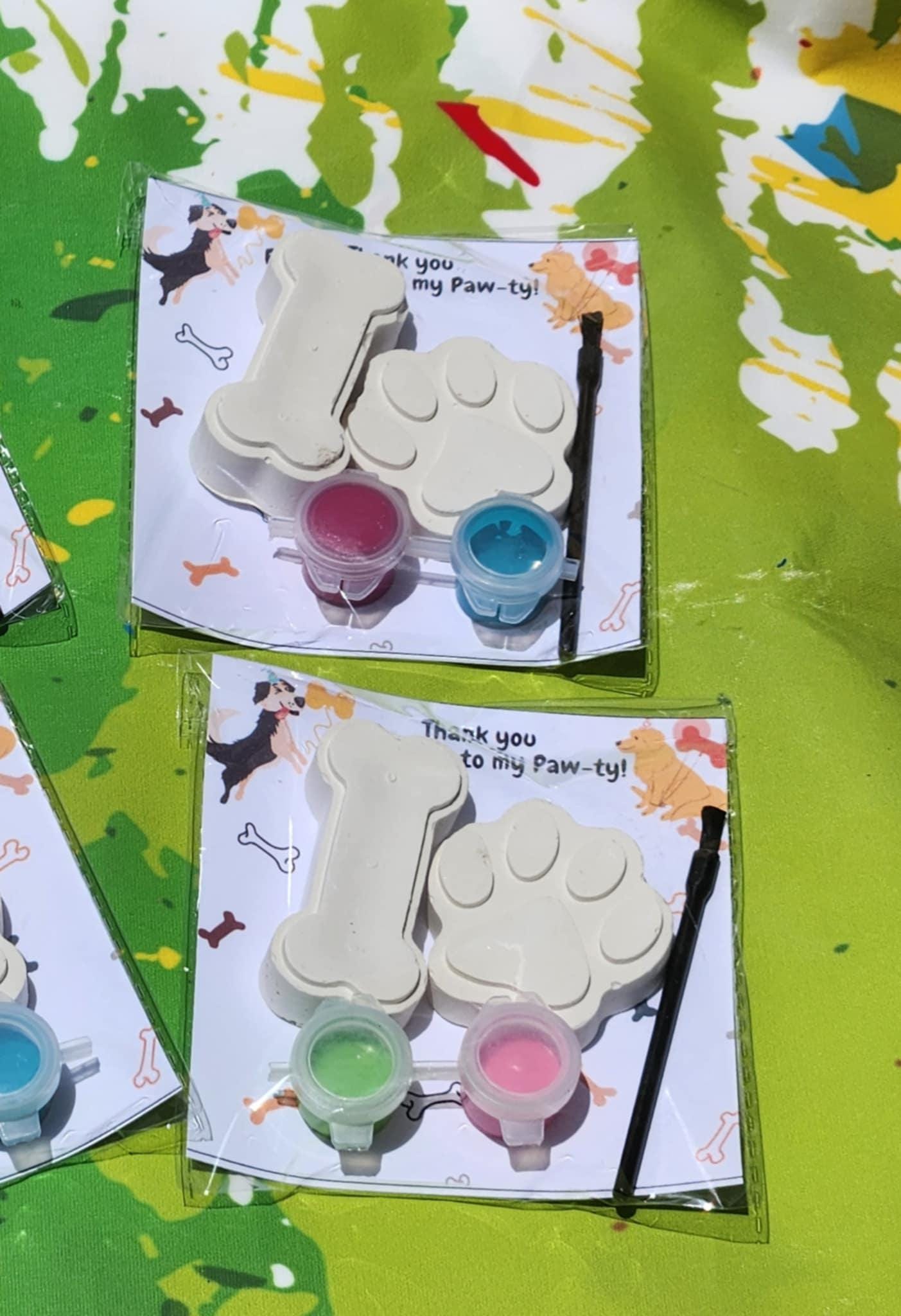 Dog Bone & Paw Paint Kits for Kids | Puppy Party Favors | Dog Birthday Goodie Bags | DIY Craft Kit | Non-Candy Kids Activity